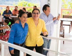 Inauguración del mirador y restaurante El Balcón en el volcán Masaya