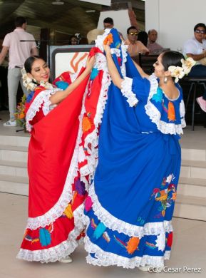 Inauguración del mirador y restaurante El Balcón en el volcán Masaya