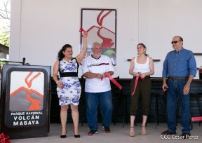 Inauguración del mirador y restaurante El Balcón en el volcán Masaya