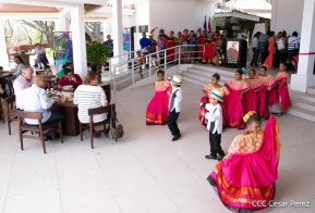Inauguración del mirador y restaurante El Balcón en el volcán Masaya
