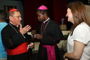 UNICA celebra aniversario natal del Cardenal Miguel Obando y Bravo