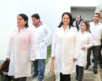 Brigada de médicos cubanos Henry Reeve: Solidaridad y Compromiso Revolucionario
