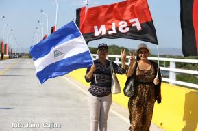 Inauguran puente "El Paso de Panaloya"
