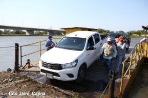Inauguran puente "El Paso de Panaloya"