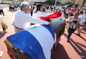 Homenaje póstumo al compañero Jacinto Suárez