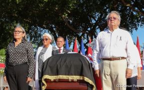 Homenaje póstumo al compañero Jacinto Suárez