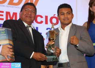 Brillan las Estrellas del Deporte en Managua