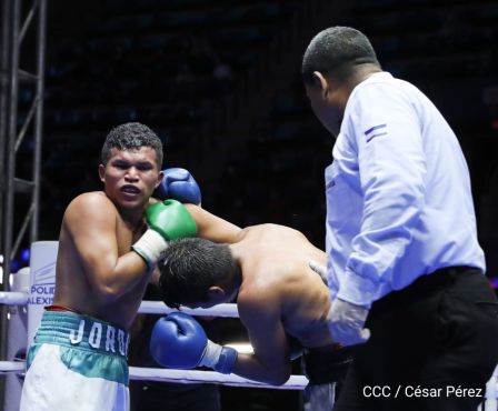 Nicaragua muestra sus puños en una noche de boxeo del bueno