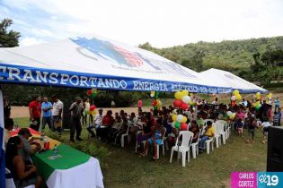 Electrificación en San Juan del Río Coco