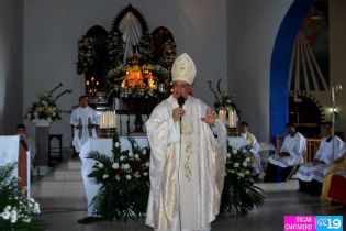 Católicos de La Concha celebran a la Virgen de Monserrat