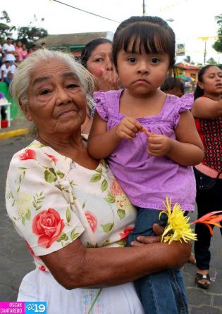 Católicos de La Concha celebran a la Virgen de Monserrat