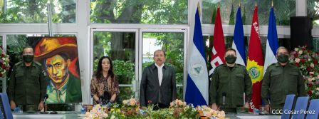 Fuerza Aérea: ¡Honor y Gloria de esta Nicaragua, Bendita y Siempre Libre !