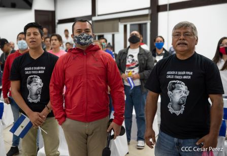 Juventud Sandinista rinde homenaje al maestro Orlando Pineda y al profesor Miguel de Castilla