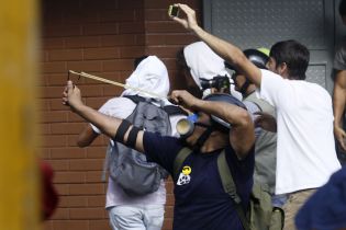 Derecha fascista provoca violencia en Venezuela