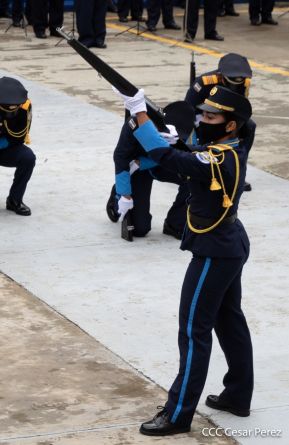 Policía Nacional saluda 41 aniversario de su constitución