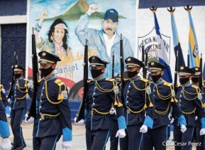 Policía Nacional saluda 41 aniversario de su constitución