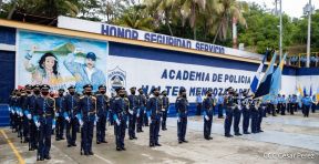 Policía Nacional saluda 41 aniversario de su constitución