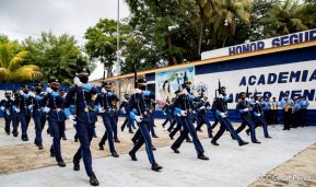 Policía Nacional saluda 41 aniversario de su constitución