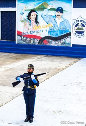 Policía Nacional saluda 41 aniversario de su constitución