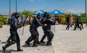 DOEP de la Policía Nacional realiza ejercicios demostrativos