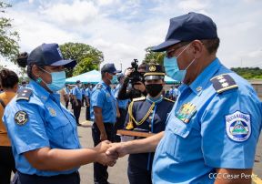 Ascenso en grados a miembros de la Dirección de Seguridad y Protección de Personalidades