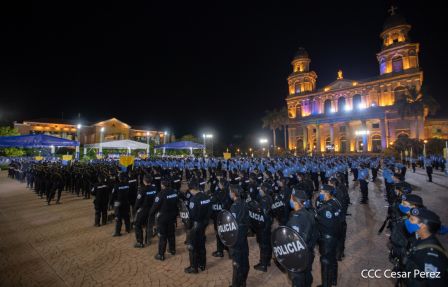Conmemoración del 41 aniversario de constitución de la Policía Nacional