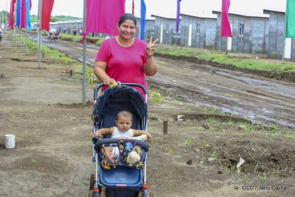 Gobierno de Nicaragua entrega 100 nuevas viviendas del programa Bismarck Martínez