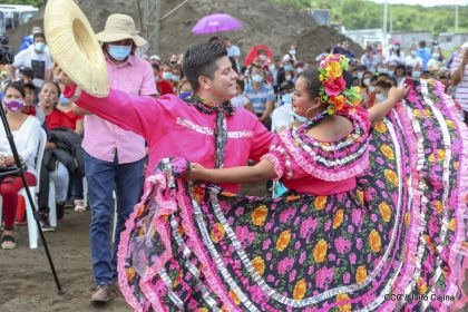 Gobierno de Nicaragua entrega 100 nuevas viviendas del programa Bismarck Martínez