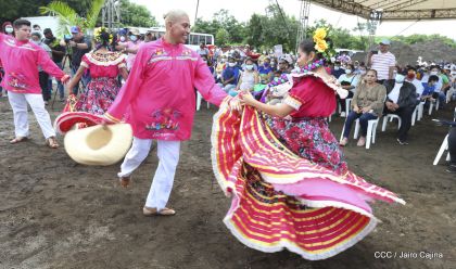 Gobierno de Nicaragua entrega 100 nuevas viviendas del programa Bismarck Martínez
