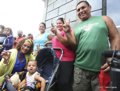 Gobierno de Nicaragua entrega 100 nuevas viviendas del programa Bismarck Martínez