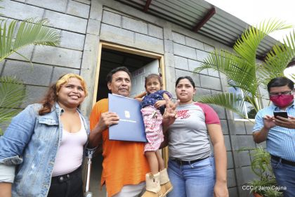 Gobierno de Nicaragua entrega 100 nuevas viviendas del programa Bismarck Martínez