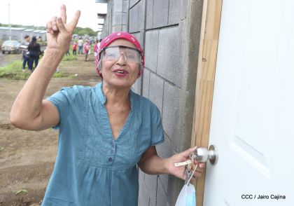 Gobierno de Nicaragua entrega 100 nuevas viviendas del programa Bismarck Martínez