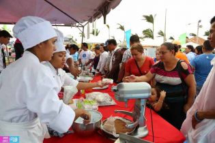 TECNOFEST 2014 promueve educación gratuita en Plaza de Colores
