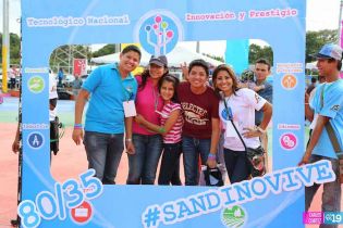 TECNOFEST 2014 promueve educación gratuita en Plaza de Colores