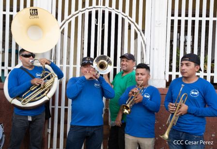 Derroche de cultura y tradición en desfile hípico de Masaya