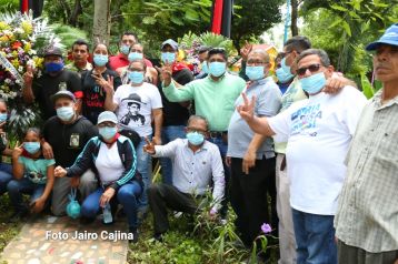 Nicaragua rinde homenaje a héroes y mártires de Octubre Victorioso