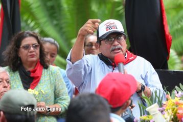 Nicaragua rinde homenaje a héroes y mártires de Octubre Victorioso