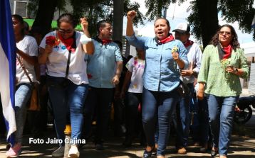 Nicaragua rinde homenaje a héroes y mártires de Octubre Victorioso