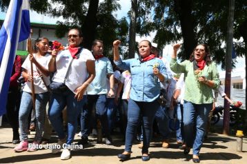 Nicaragua rinde homenaje a héroes y mártires de Octubre Victorioso