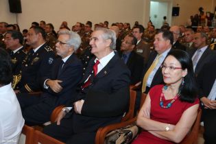 Daniel impone ascenso en grados al Inspector General y al Jefe del Estado Mayor del Ejército de Nicaragua