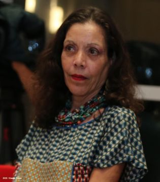 Daniel impone ascenso en grados al Inspector General y al Jefe del Estado Mayor del Ejército de Nicaragua