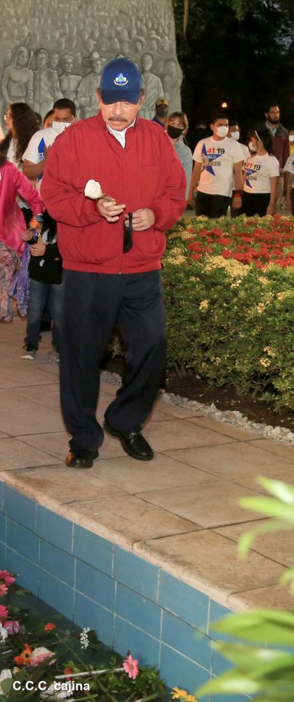 Acto de conmemoración del 44 aniversario del paso a la inmortalidad del Comandante Carlos Fonseca Amador