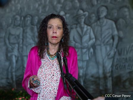 Acto de conmemoración del 44 aniversario del paso a la inmortalidad del Comandante Carlos Fonseca Amador