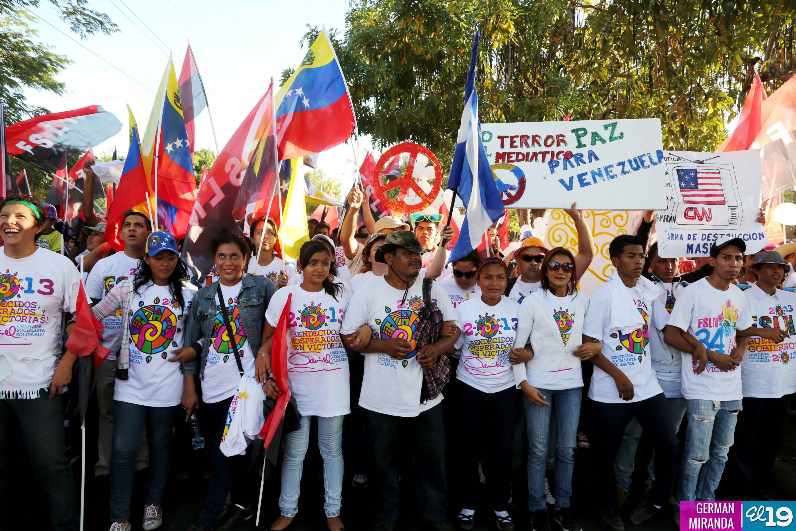 Juventud realiza caminata en honor al General Sandino