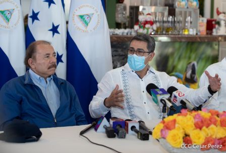 Así fue el encuentro del Presidente Daniel  y la Compañera Rosario con el Presidente de Honduras