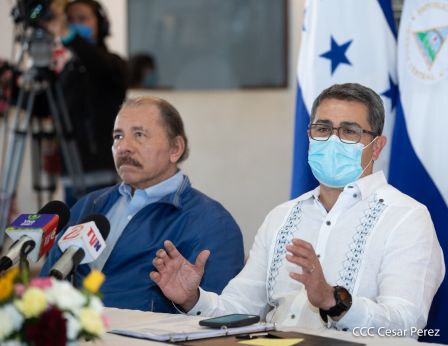 Así fue el encuentro del Presidente Daniel  y la Compañera Rosario con el Presidente de Honduras