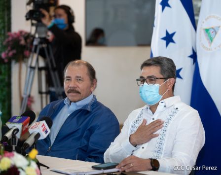 Así fue el encuentro del Presidente Daniel  y la Compañera Rosario con el Presidente de Honduras