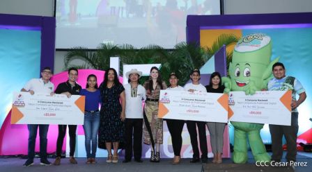 Premios al talento, productos y servicios innovadores en Nicaragua Emprende 2020