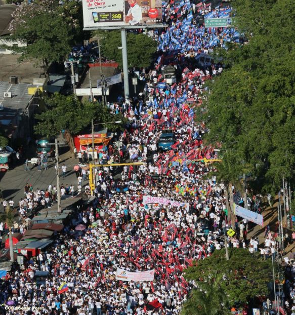 Juventud realiza caminata en honor al General Sandino (FOTOS AÉREAS)
