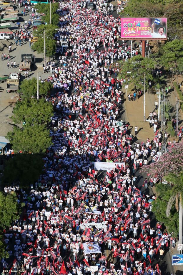 Juventud realiza caminata en honor al General Sandino (FOTOS AÉREAS)